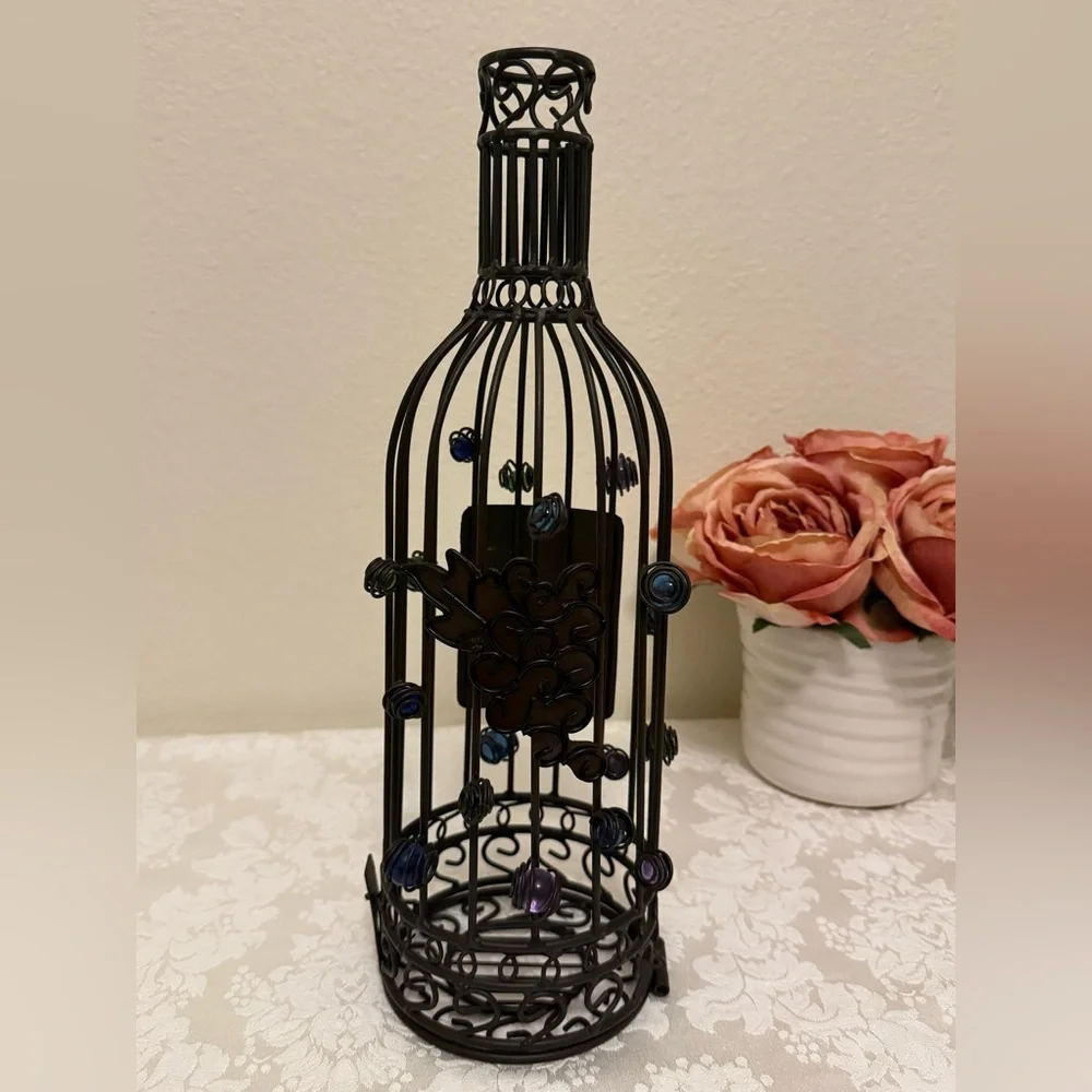 Black Decorative Wire Wine Bottle Cork Holder with Multicolor Accents